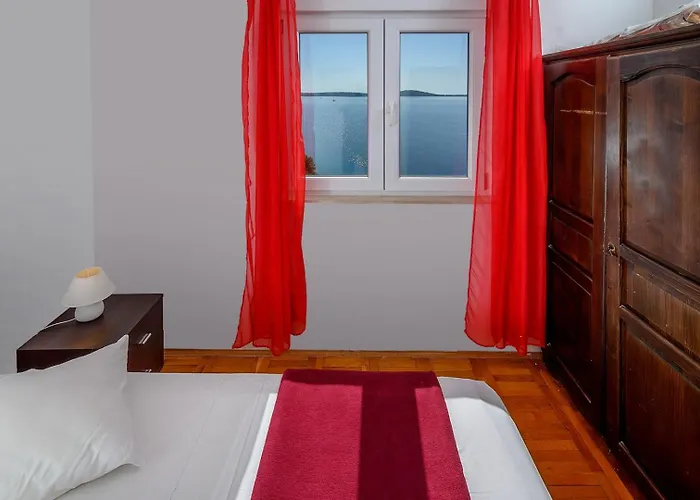 Villa Sara By The Sea In Vinisce - Ljubljeva